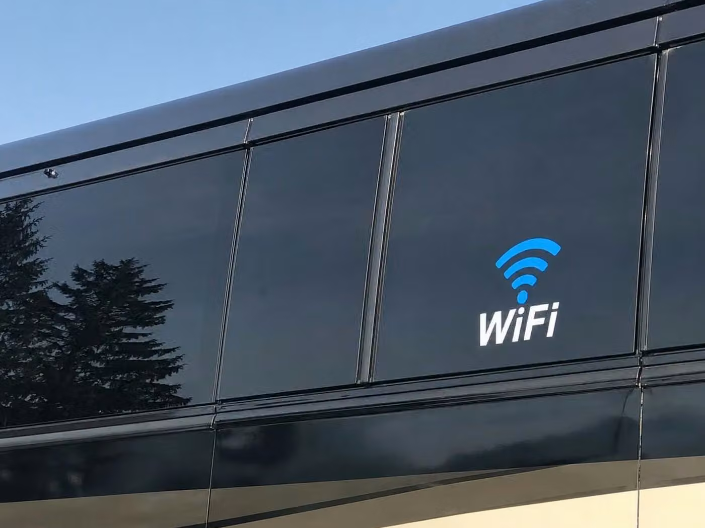 rome 15 passenger minibus wifi