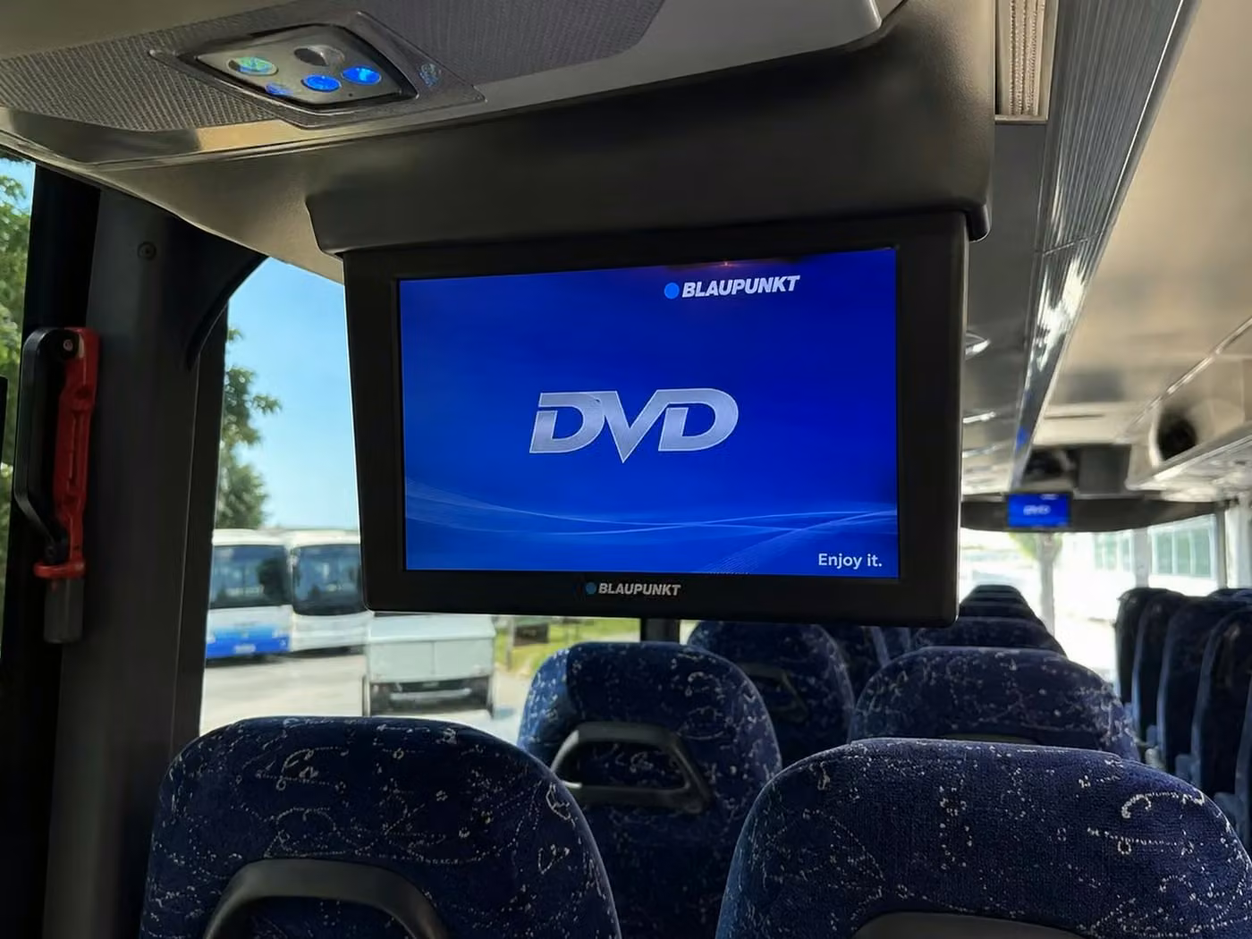 rome 56 passenger charter bus tvs