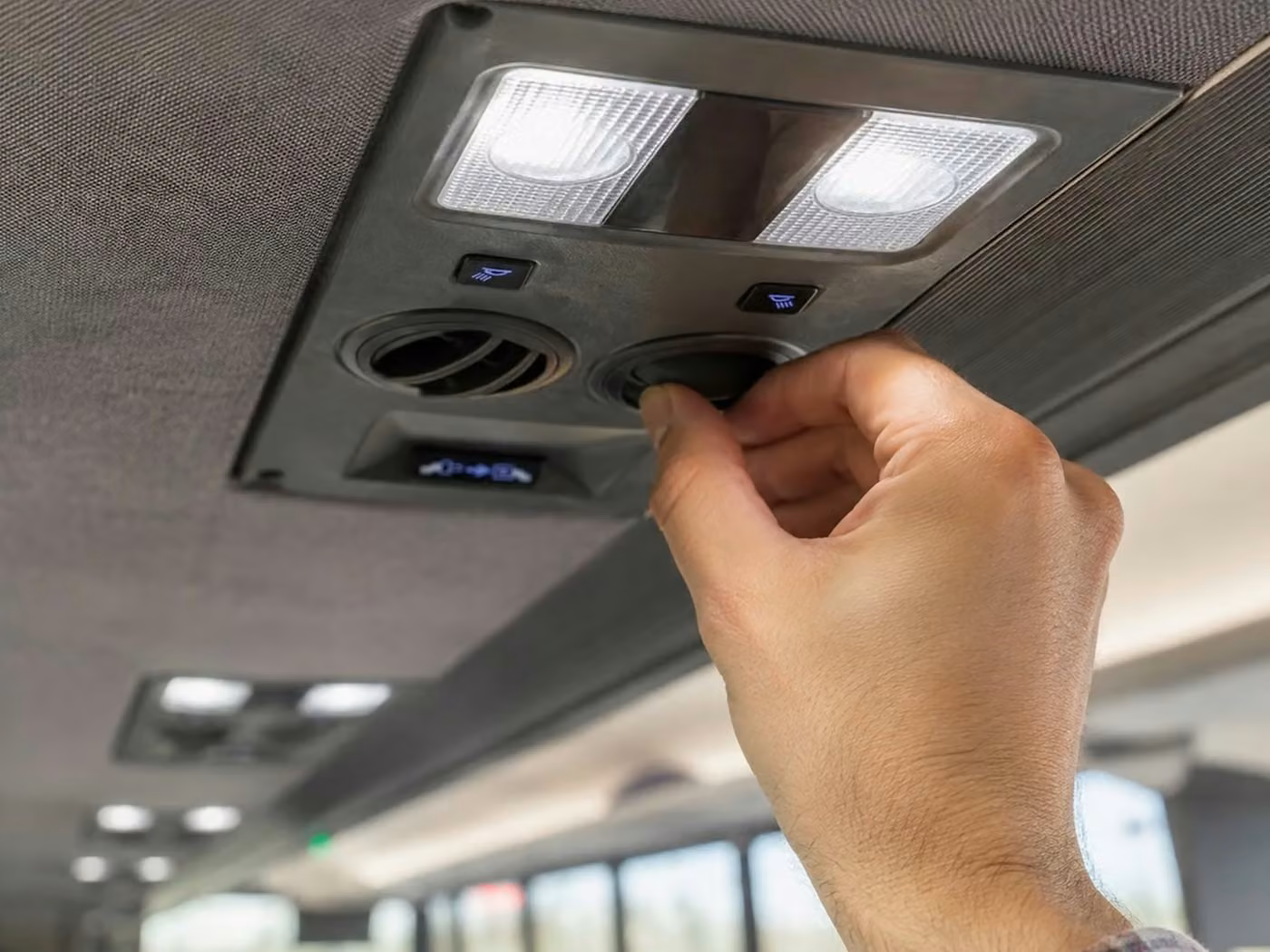 rome charter bus climate control