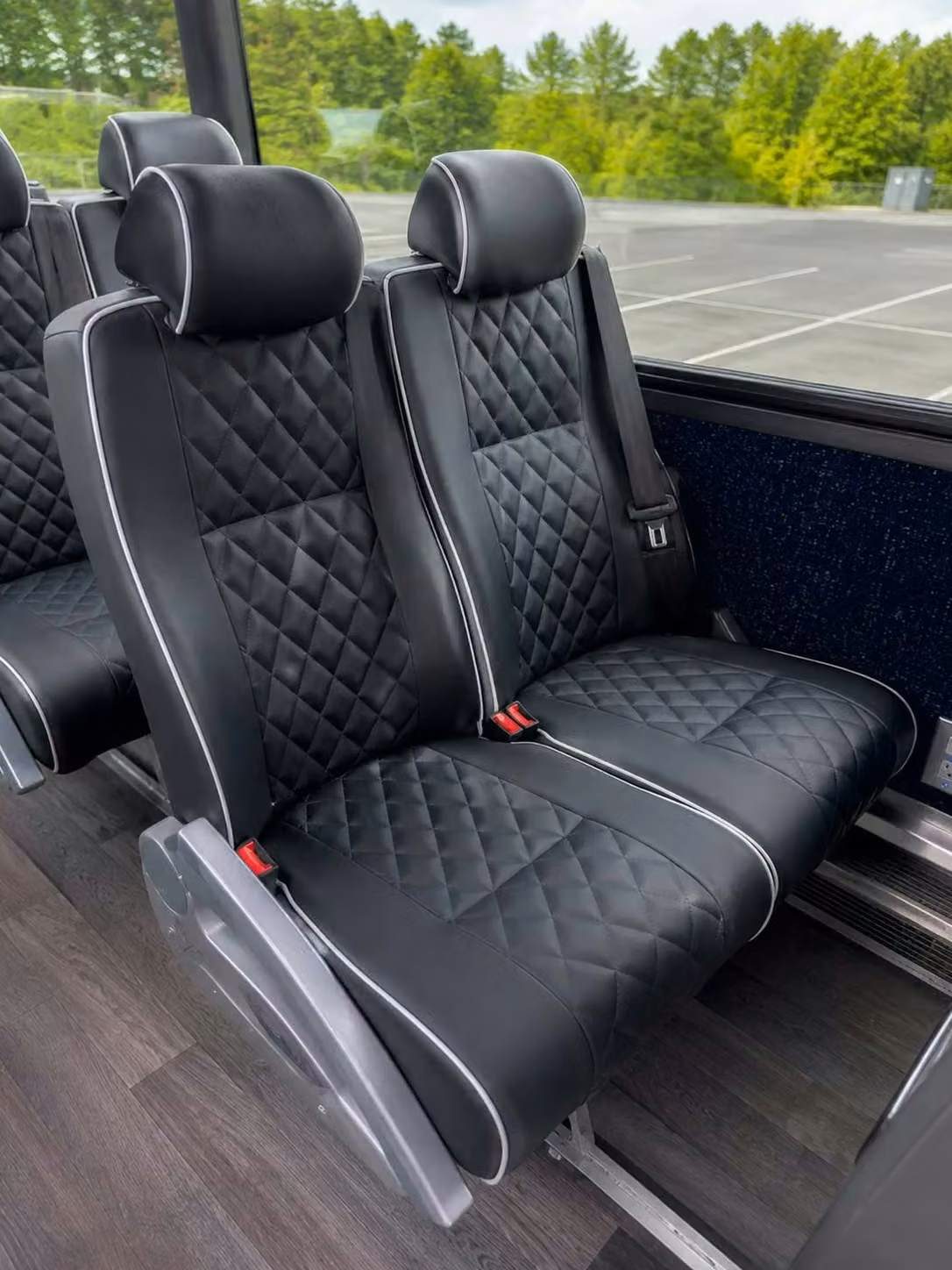 rome charter bus reclining seats