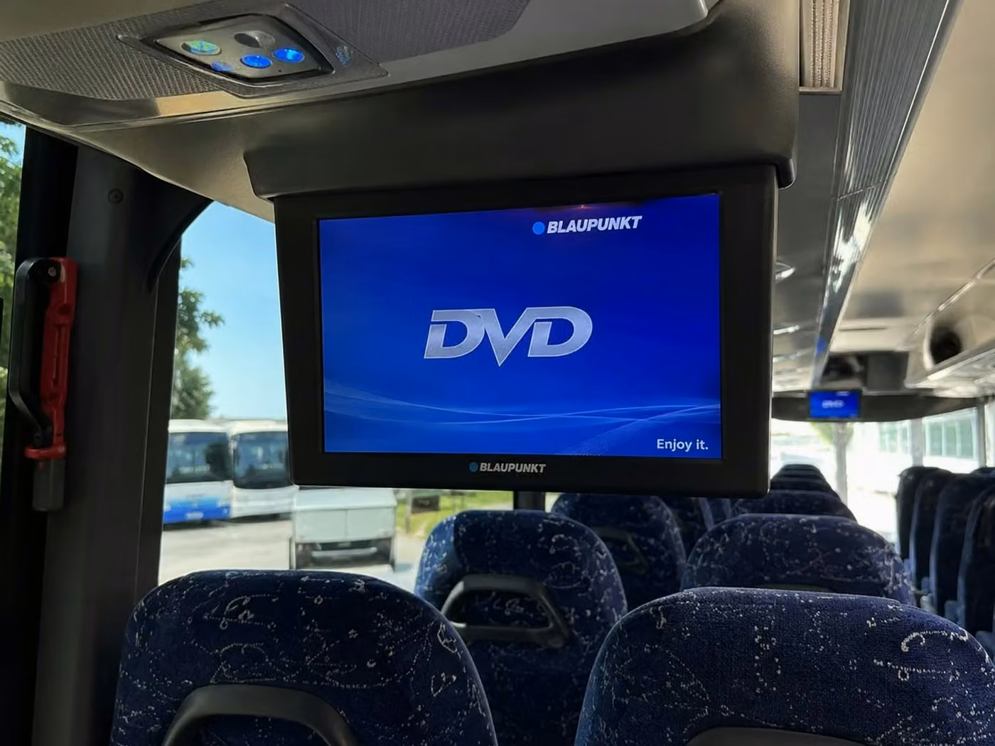 rome charter bus tv monitors