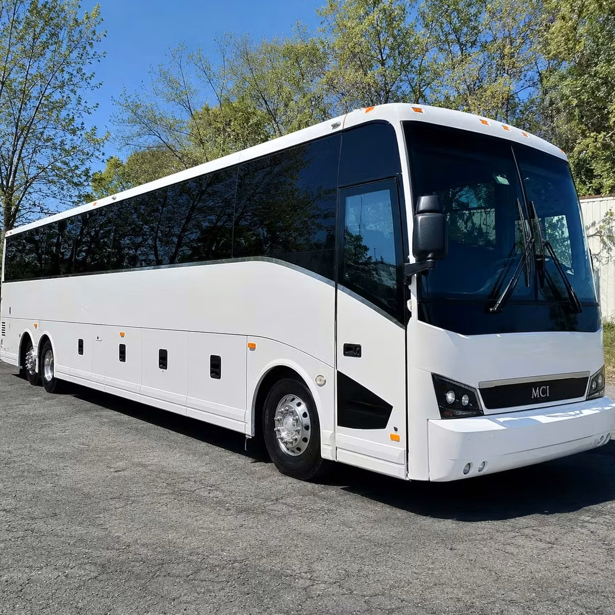 rome private bus rentals for client dinners happy hours and networking events