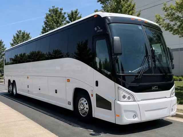 rome charter buses