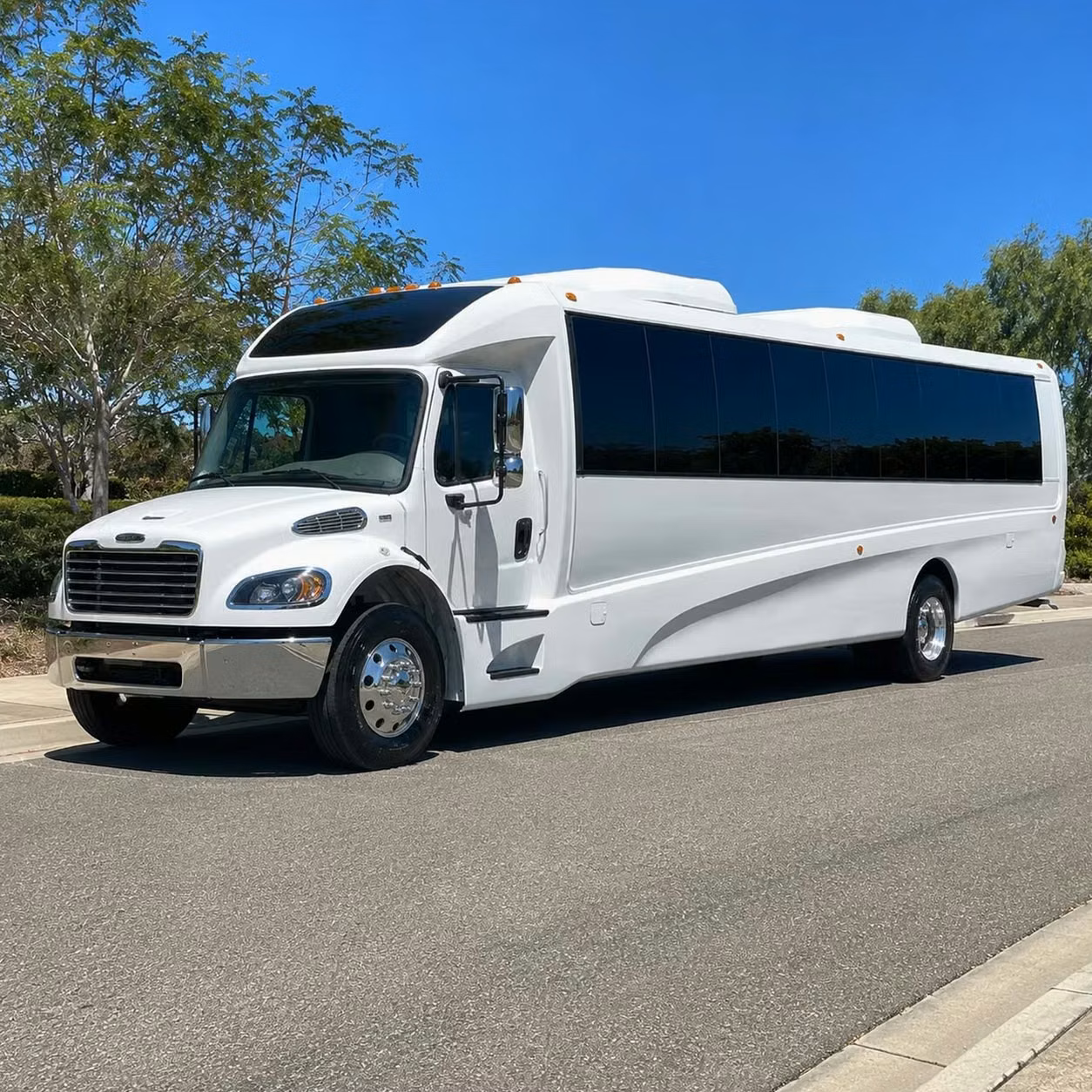 35 passenger minibus